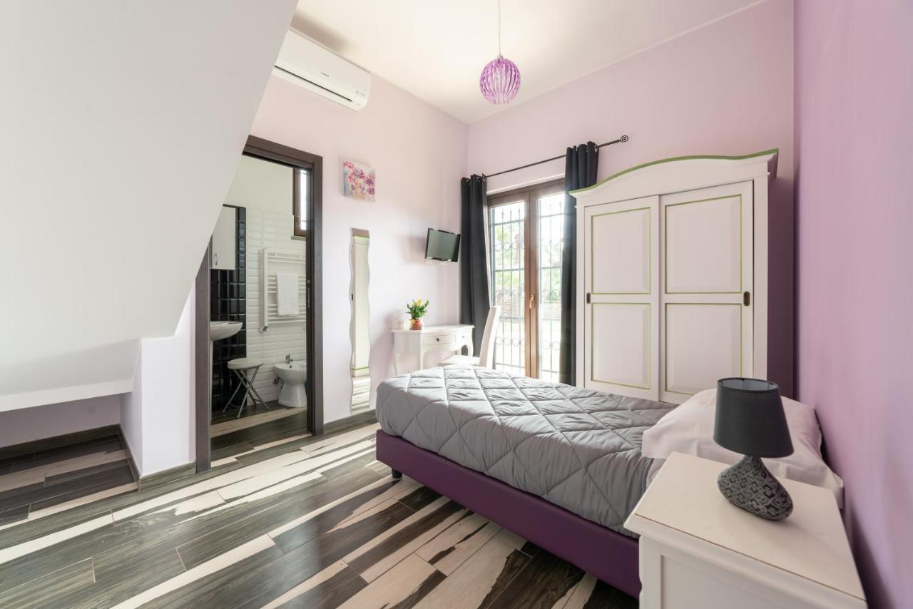 Myricae Rooms Affittacamere No Late Arrival Fiumicino Eksteriør bilde