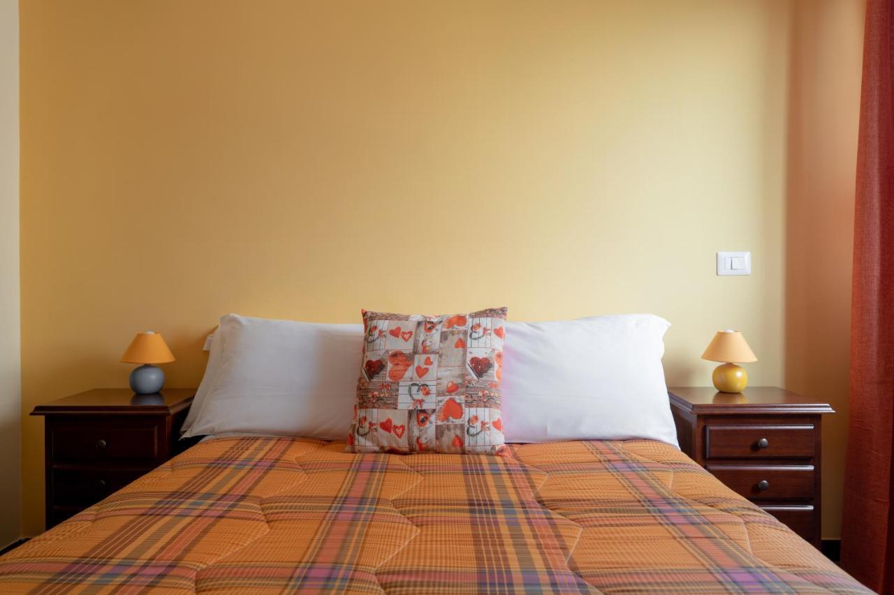 Myricae Rooms Affittacamere No Late Arrival Fiumicino Eksteriør bilde